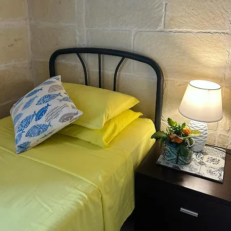 Tal-bambinu Boutique Bed and Breakfast Xagħra