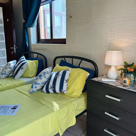 فندق مبيت وإفطار Tal-bambinu Boutique *