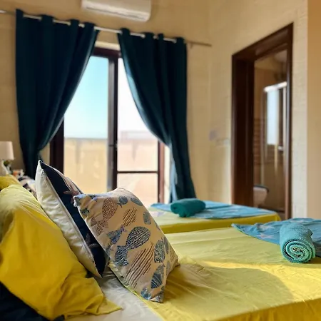 Tal-bambinu Boutique Xagħra