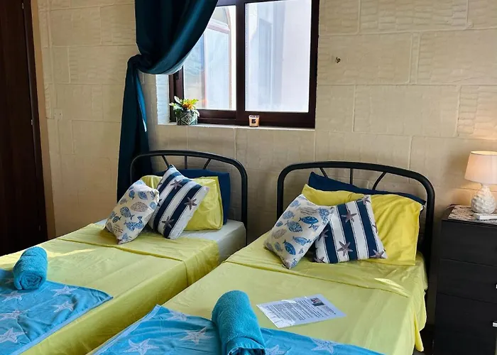 Tal-bambinu Boutique * Шаара